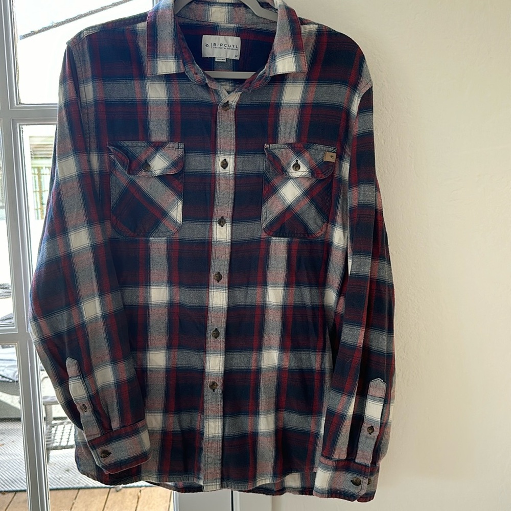 RIPCURL flannel button up men’s shirt, medium